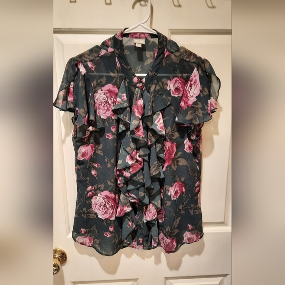 Converse One Star Blouse Womans Large Gray Floral Ruffle Button Down - Picture 2 of 12